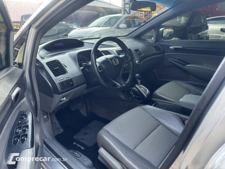 Civic 1.8 16V 4P LXS AUTOMÁTICO
