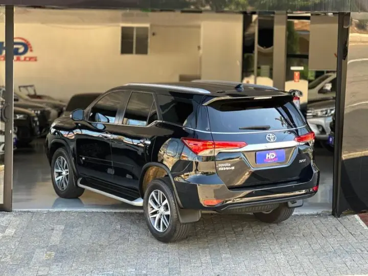 HILUX SWSRXA4FD