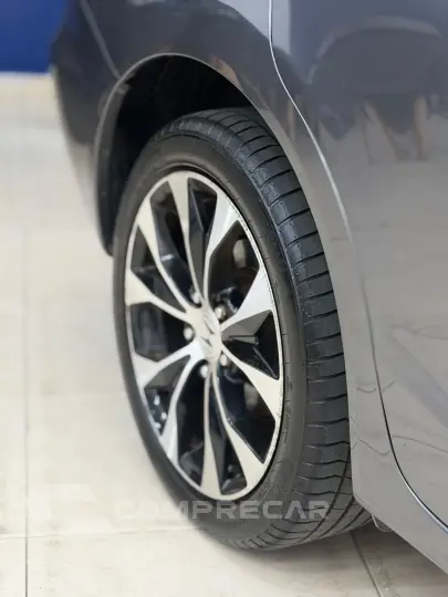 CIVIC 2.0 LXR 16V