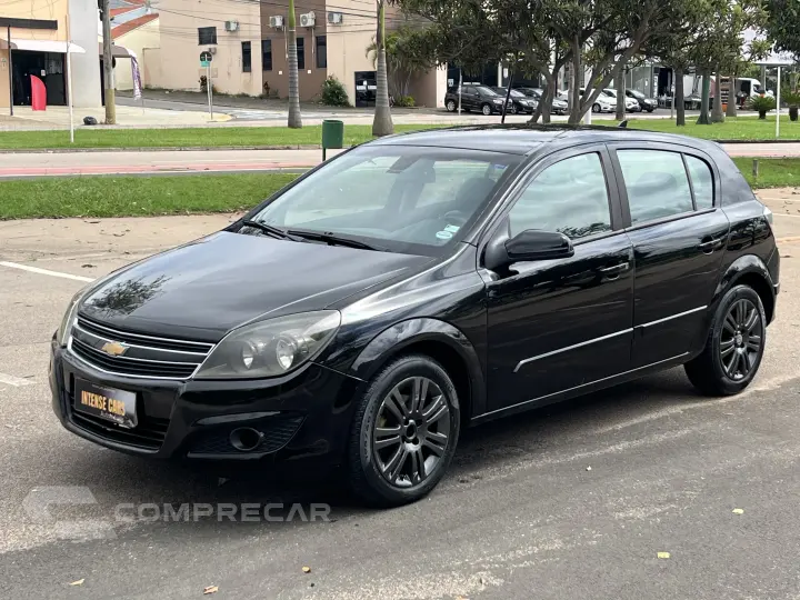 VECTRA 2.0 MPFI GT Hatch 8V