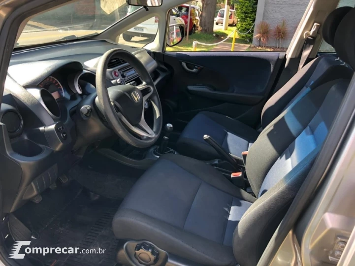 FIT 1.4 DX 16V