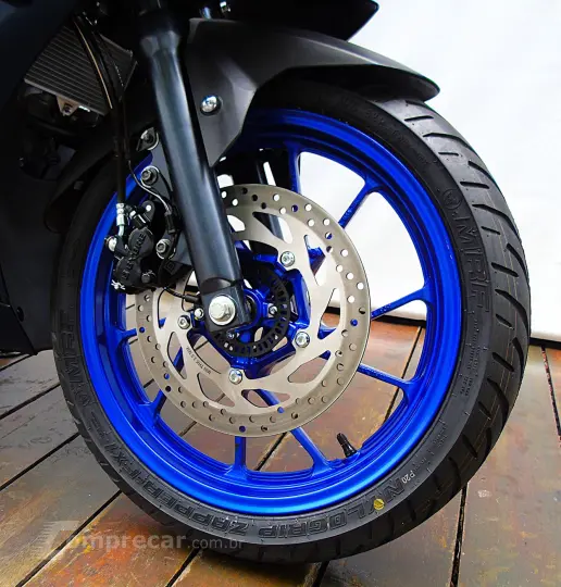 YAMAHA YZF R15 ABS