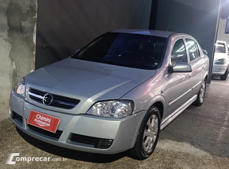 ASTRA 2.0 MPFI Advantage 8V