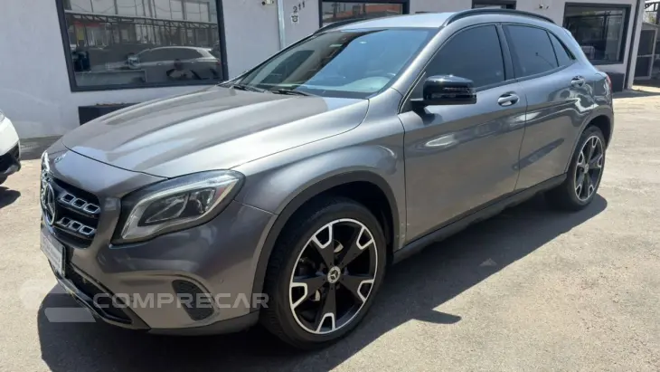 GLA 200 1.6 16V 4P FLEX CGI NIGHT TURBO AUTOMÁTICO