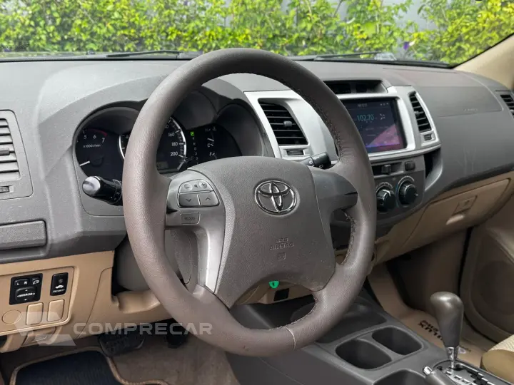 HILUX SW4 2.7 SR 4X2 16V