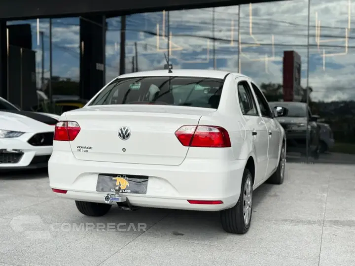 VOYAGE 1.0 12V MPI TOTALFLEX 4P MANUAL