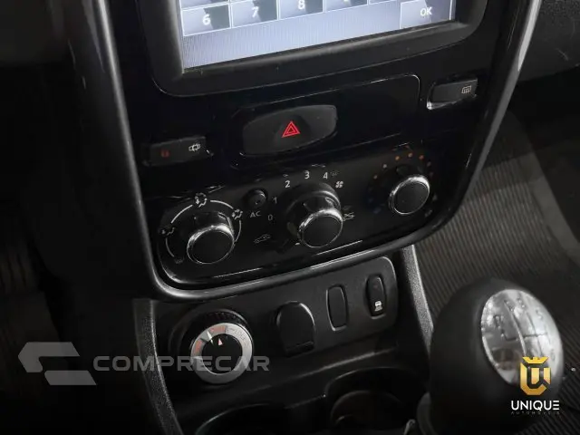 DUSTER - 2.0 DYNAMIQUE 4X4 16V 4P MANUAL