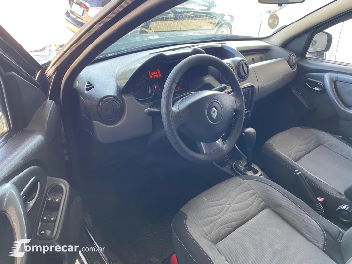 DUSTER 2.0 Tech Road II 4X2 16V