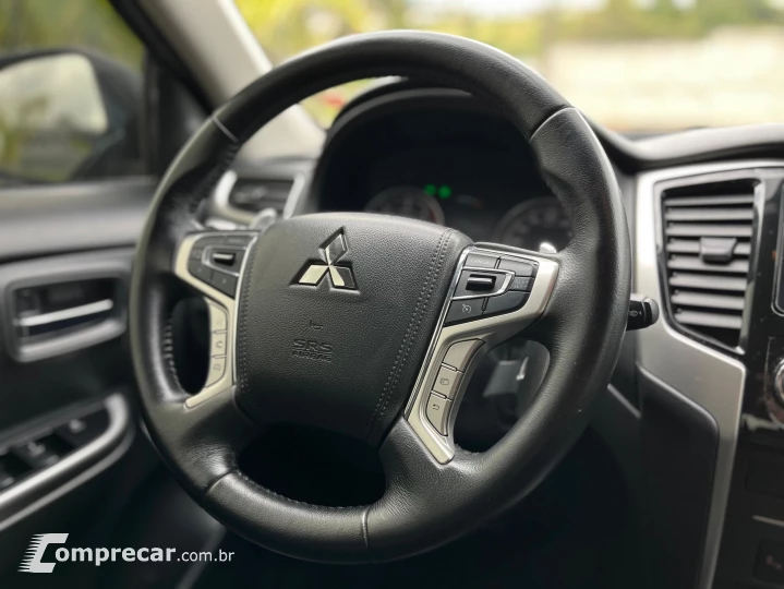 L200 TRITON 2.4 16V TURBO DIESEL SPORT HPE-S CD 4P 4X4 AUTOM