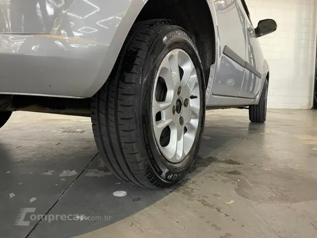 FIESTA HATCH - 1.6 ROCAM HATCH 8V 4P MANUAL