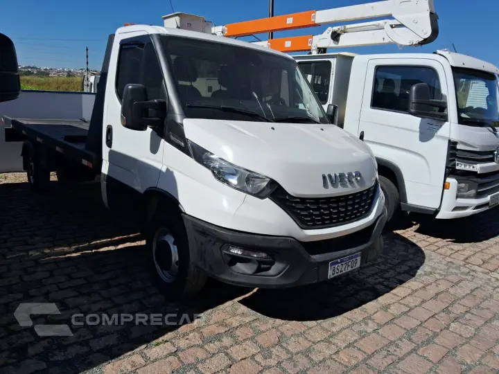 DAILY 35-150 COM PLATAFORMA DE 5.5M