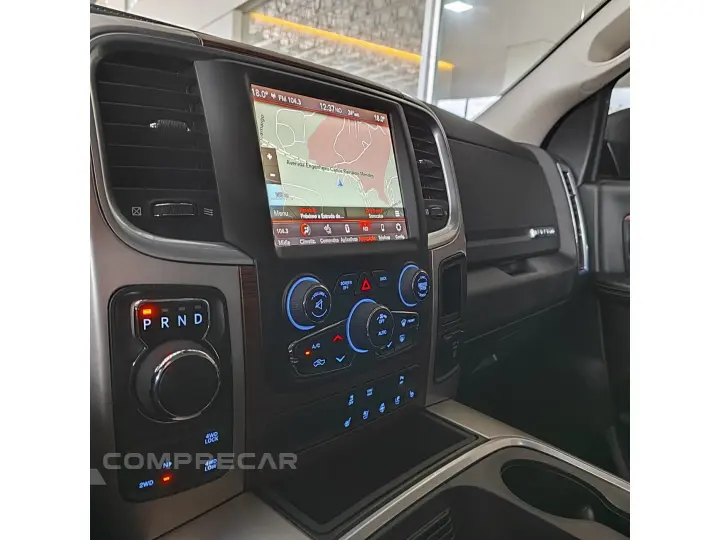 CLASSIC 5.7 V8 GASOLINA LARAMIE NIGHT EDITION CD 4X4 AUTOMÁT