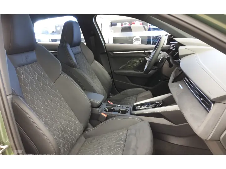 A3 2.0 40 TFSI GASOLINA SEDAN PERFORMANCE BLACK S-TRONIC