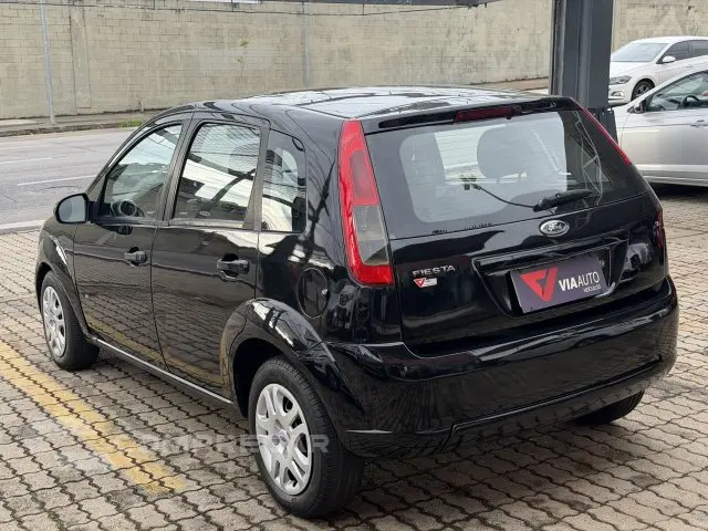 FIESTA HATCH - 1.6 ROCAM SE PLUS HATCH 8V 4P MANUAL