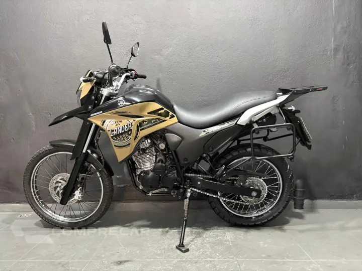 LANDER 250 ABS