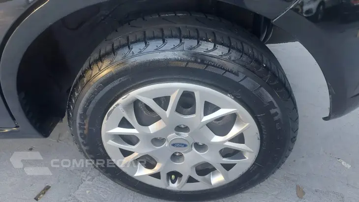 FIESTA 1.0 MPI Class Hatch 8V