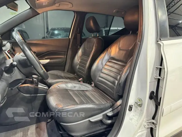 KICKS - 1.6 16V SL 4P XTRONIC