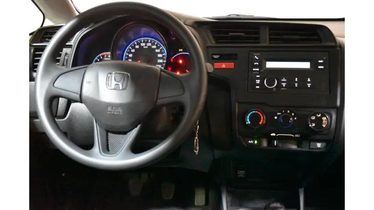 FIT - 1.5 DX 16V 4P MANUAL