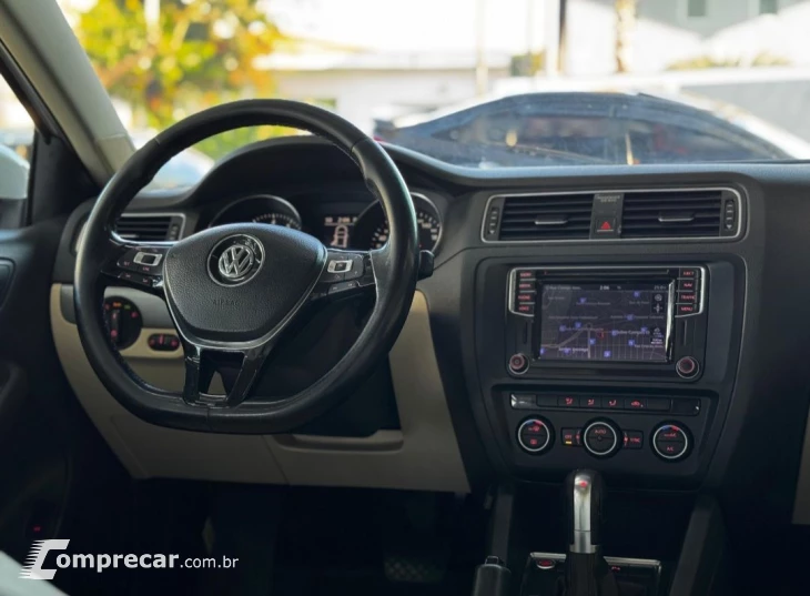 JETTA Comfortline 1.4 TSI 16V 4p Aut.