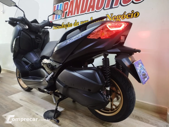 XMAX 250