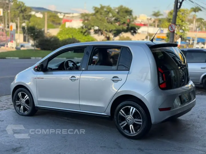 UP 1.0 TSI PEPPER 12V FLEX 4P MANUAL