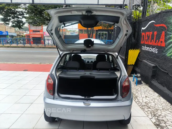 CELTA 1.0 MPFI VHC Spirit 8V