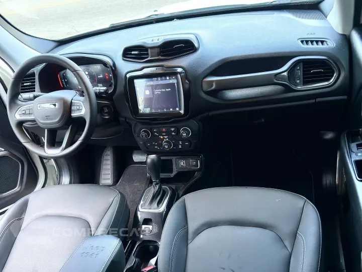 RENEGADE 1.3 T270 TURBO FLEX LONGITUDE AT6