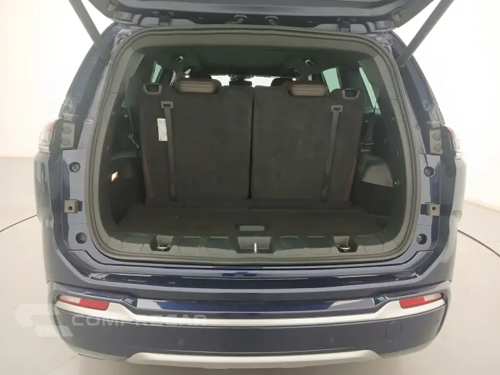 COMMANDER 1.3 T270 TURBO FLEX OVERLAND AT6