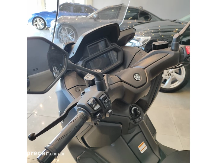 XMAX 250 ABS