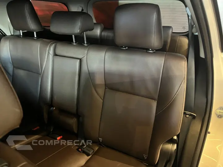 Hilux SW4 2.7 16V 4P FLEX SRV 7 LUGARES AUTOMÁTICO