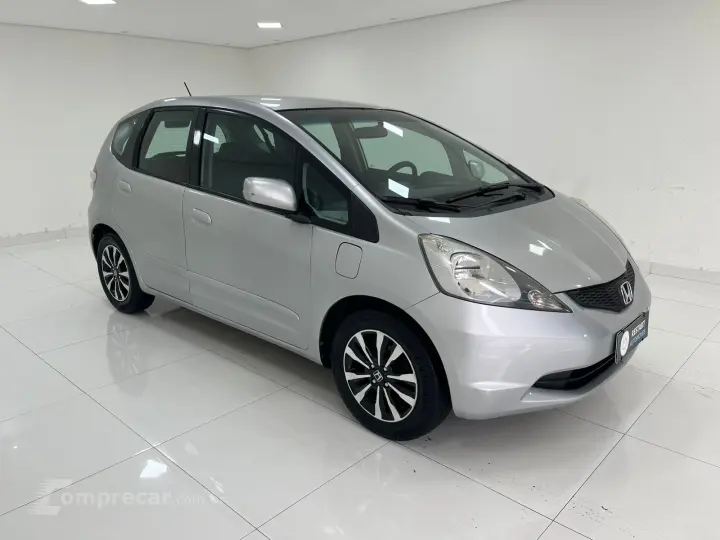 FIT 1.4 LX 16V