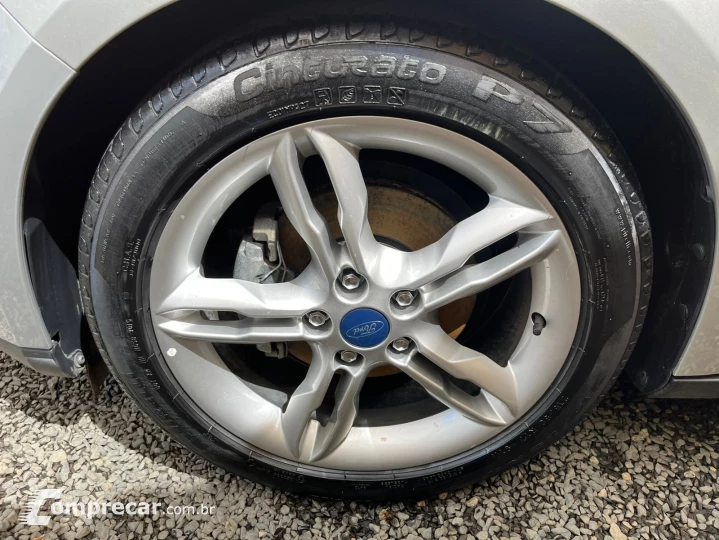 FOCUS 2.0 SE Sedan 16V