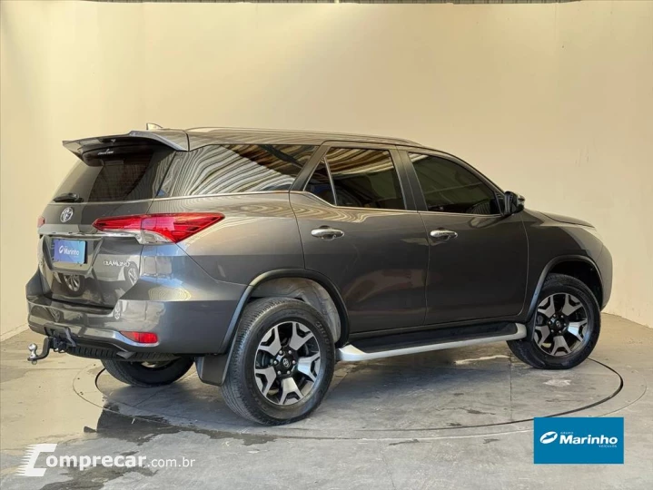 HILUX SW4 2.8 SRX DIAMOND 4X4 7 LUGARES 16V TURBO