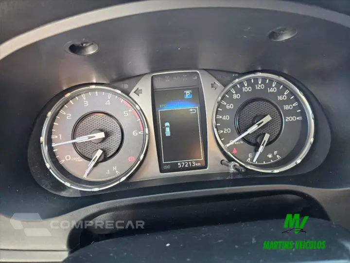 HILUX 2.8 D-4D TURBO DIESEL CD SRX PLUS 4X4 AUTOM