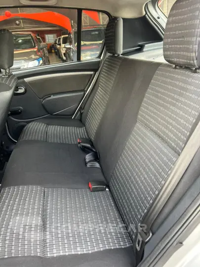 SANDERO 1.6 Expression 8V