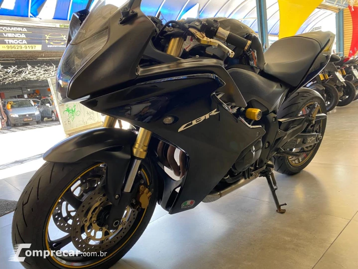 CBR 600 F