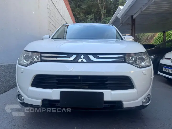 OUTLANDER 3.0 GT 4X4 V6 24V