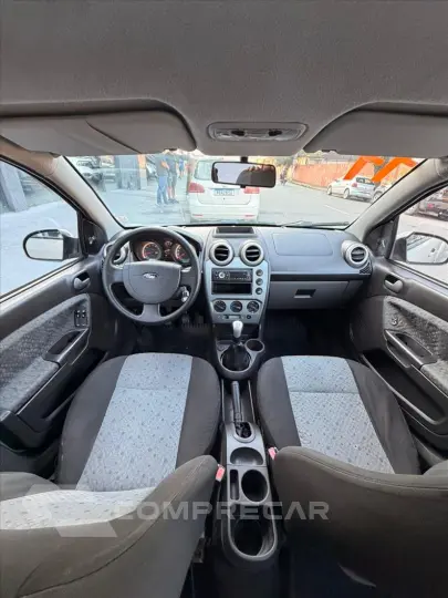 FIESTA 1.6 MPI Hatch 8V