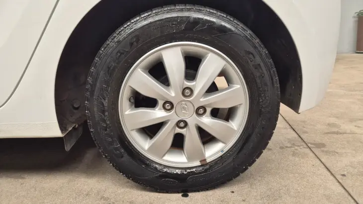 HB20 1.6 Comfort Plus 16V