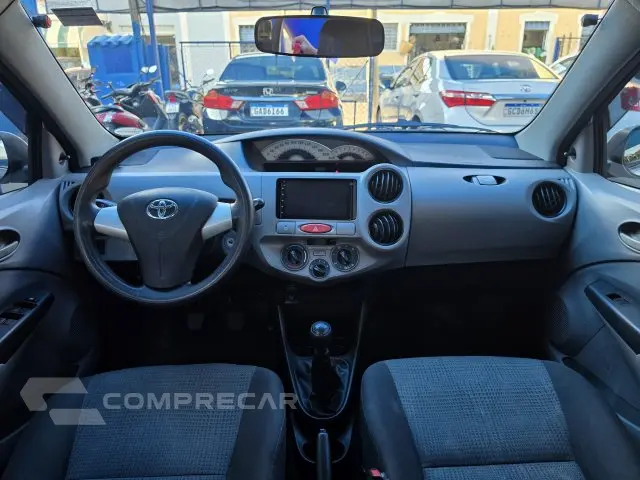 ETIOS HATCH - 1.3 XS 16V 4P MANUAL