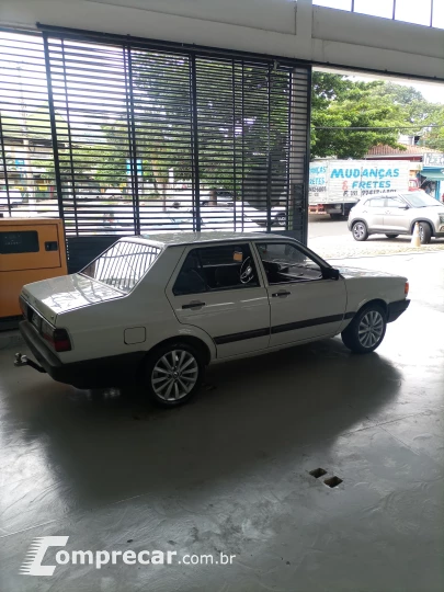 VOYAGE 1.8 CL 8V