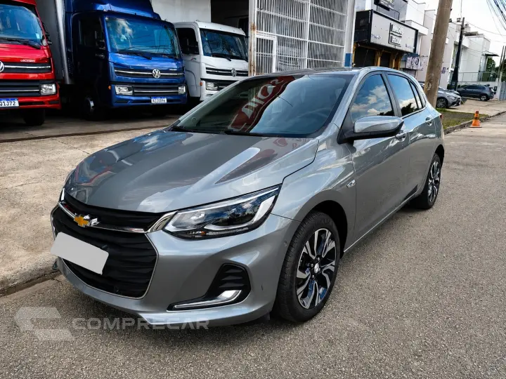ONIX HATCH PREM. 1.0 12V TB Flex 5p Aut.