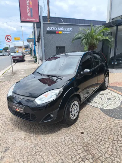 FIESTA 1.6 MPI Class Hatch 8V