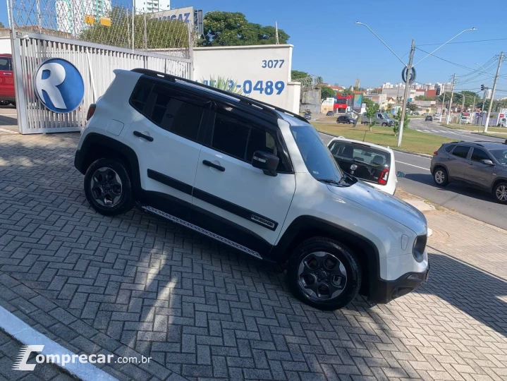 Renegade1.8 4x2 Flex 16V Aut.