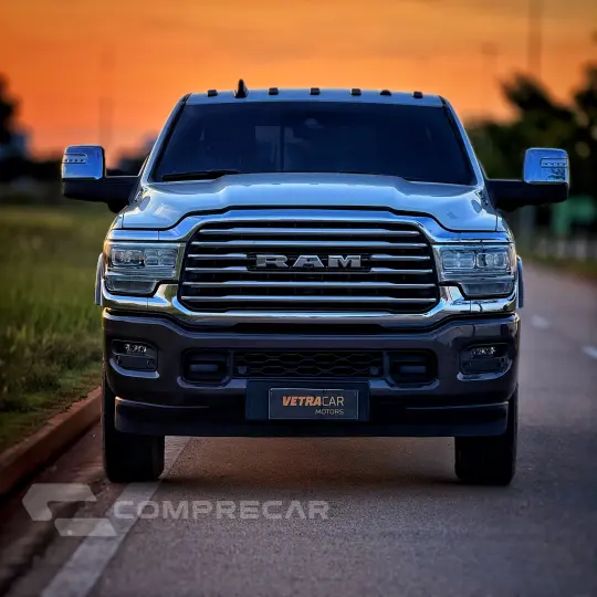 3500 6.7 I6 Turbo Limited Longhorn CD 4X4