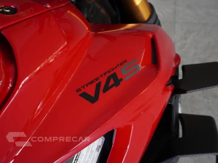 STREETFIGHTER V4 S 1103CC