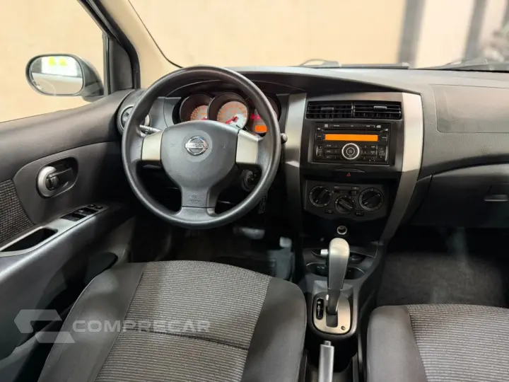 Livina 1.8 16V 4P S FLEX AUTOMÁTICO