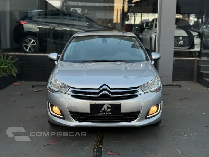 C4 LOUNGE Exclusive 1.6 Turbo Flex Aut.