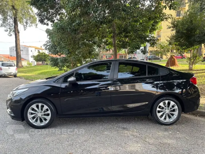 CRUZE 1.4 LT