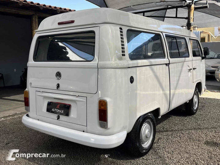 KOMBI 1.4 MI STD LOTAÇÃO 8V FLEX 3P MANUAL